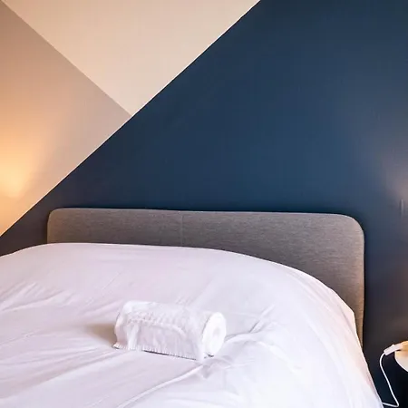 Le Montbernage - Beautiful Modern Poitiers